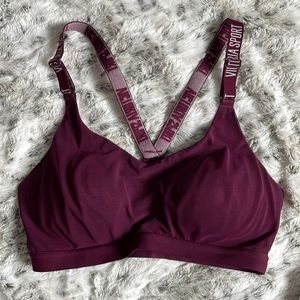 Victoria Sport Sports Bra 34c